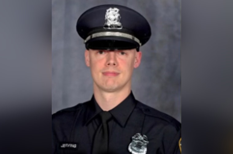 Milwaukee Cops Drop Gut‑Punch Reel Marking Officer Jerving’s Death