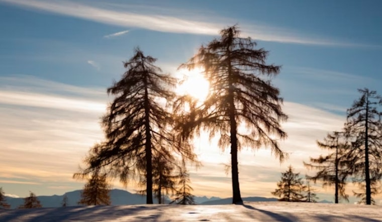 Milwaukee Sees Fading Flurries Followed by Chilly Sunshine and a Gusty Weekend Outlook