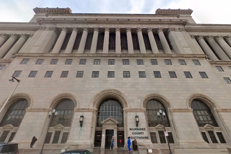 Milwaukee Teen Who Shot Mom While Defending Her Walks With Probation