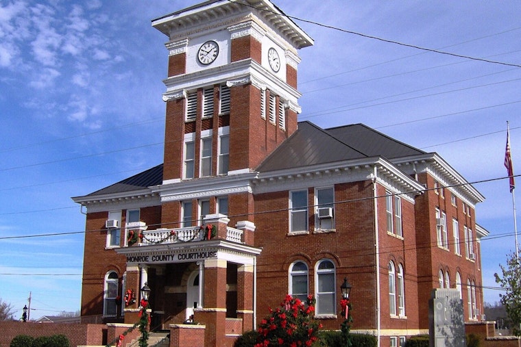 Monroe County Raid Nets Drugs, Guns and Cash in Tellico Plains