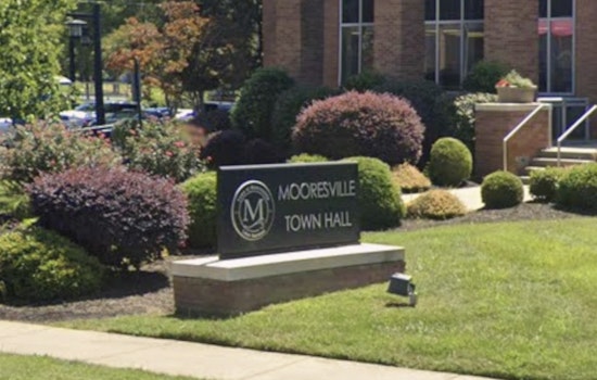 Mooresville Cop Says Mayor Probe Cost Him Badge And Career