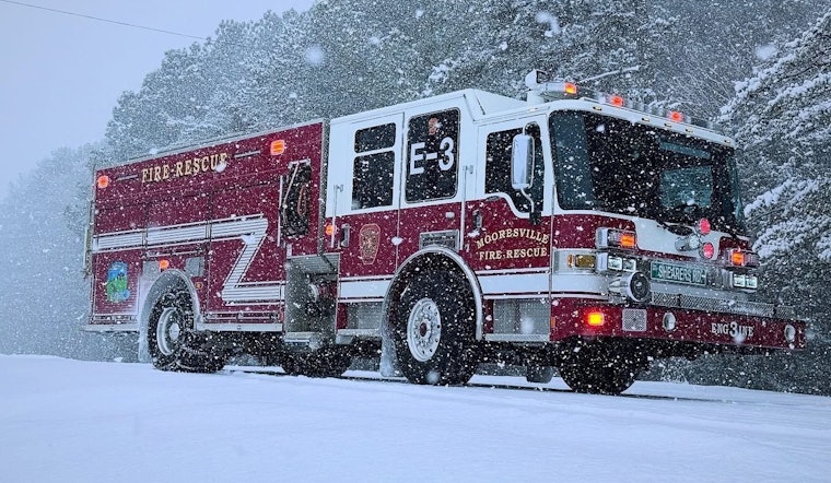 Mooresville Fire-Rescue Hones Ice Rescue Skills Amid Freezing Conditions