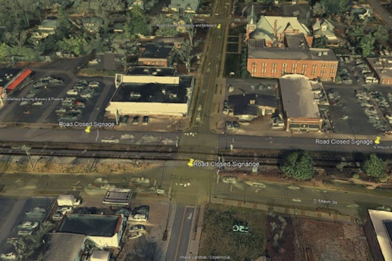 Mooresville Traffic Alert as Urgent Pole Replacement Closes Downtown Intersection for Hours