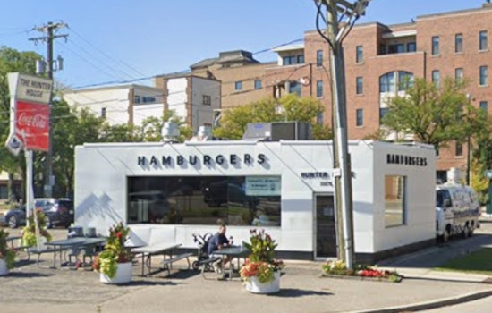 Mystery Slider Crew Fires Up Grill at Old Hunter House in Birmingham