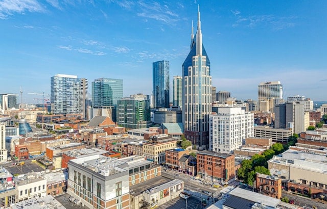 Nashville Cash Surge As Davidson Rakes In $72.7 Billion