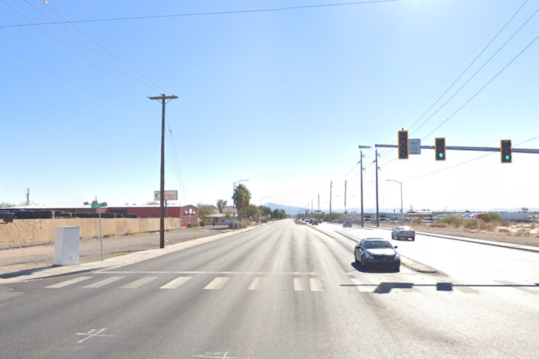 Nellis Boulevard Crash Near Carey Leaves 6 Hurt, Child In Critical Condition