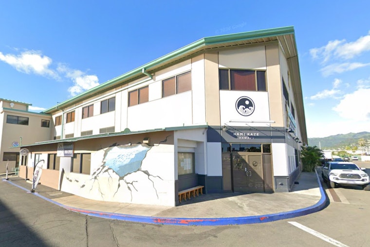 New Pier 38 Hotspot Thirty Eight Lures Locals With Whole Fish and Harbor Views