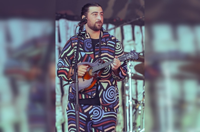 Noah Kahan Books Wrigley Doubleheader As Folk Star Invades Friendly Confines