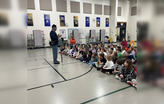 Noblesville Officer Transforms History Class with Civil War Reenactment at Hinkle Creek Elementary