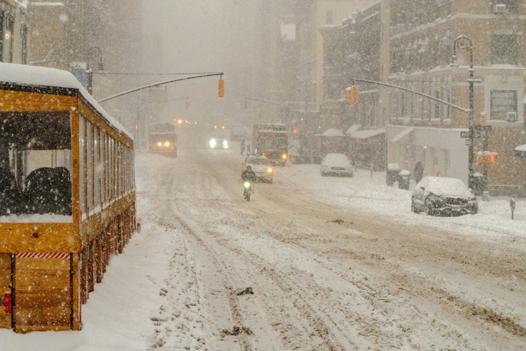 Nor'easter Bear Hugs New York City As Blizzard Warning Slams Commute