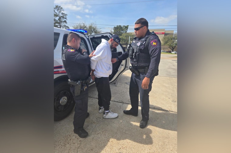 North Harris Warrant Stop Explodes Into Terror Threat Charge, Deputies Say