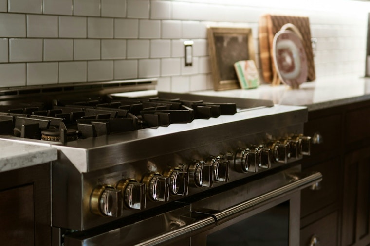North Minneapolis Food Hustlers Get 24/7 Kitchen Game-Changer on West Broadway