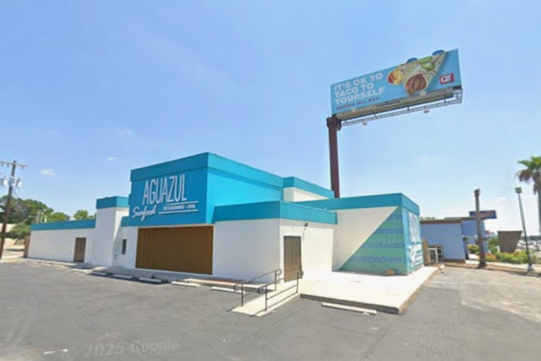 Northside Strip Scores Splashy Debut From Star Chef At Aguazul