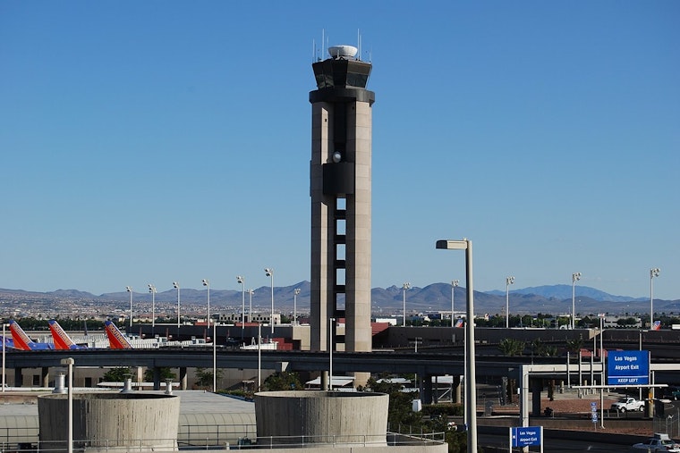 NTSB Opens Probe After United 737 Tail Strike In Las Vegas