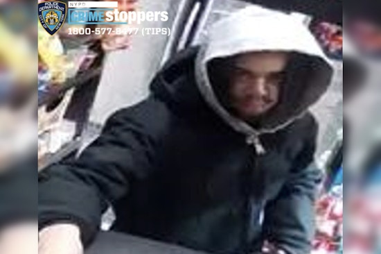 NYPD Hunts Gunpoint Robbery Suspect Stalking East 174th Street