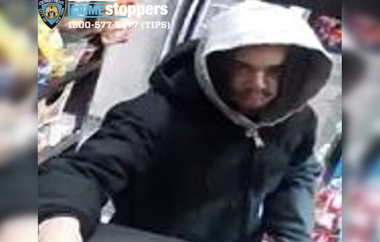NYPD Hunts Gunpoint Robbery Suspect Stalking East 174th Street