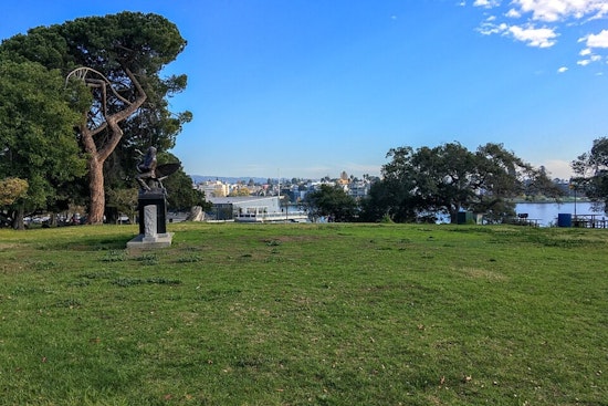 Oakland Basks In February Heat As North Bay Teases Hit-Or-Miss Showers