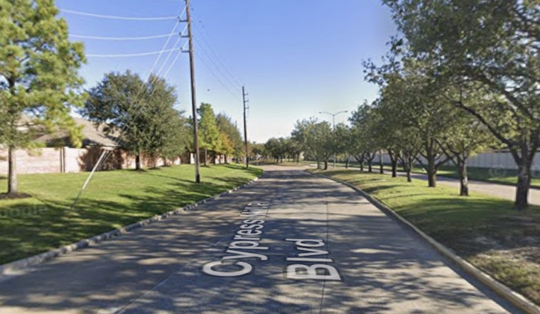 Off-Duty Houston Cop Dies After Slamming City Cruiser Into Tree