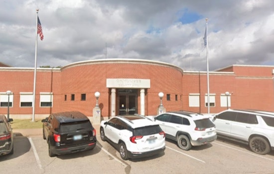 Okmulgee Phone Fiasco as Sheriff’s Lines Go Dark and Snap Back by Breakfast