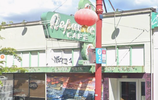 Old Town’s Last Two Chinatown Eateries Battle to Stay Afloat