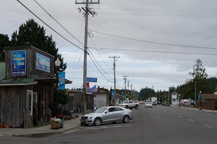 Oregon Coast Town Fumes After Secret ICE Camp Scout
