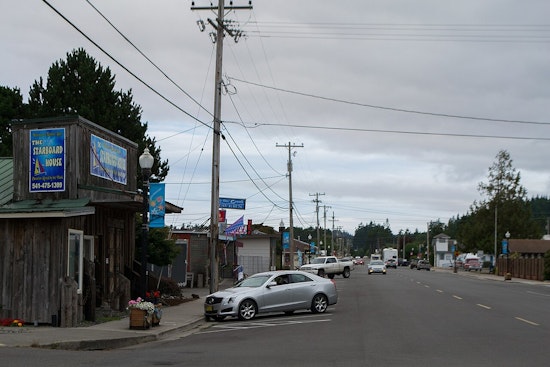 Oregon Coast Town Fumes After Secret ICE Camp Scout