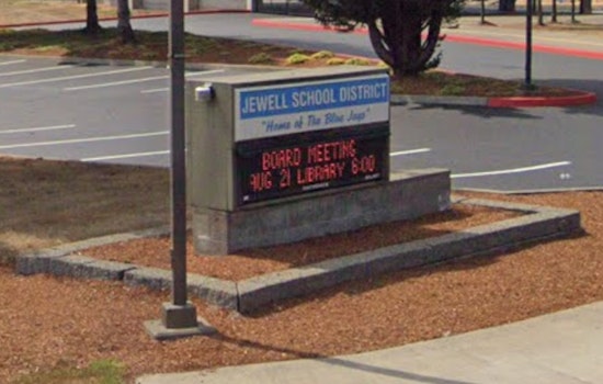 Oregon School District Hit With $2.35 Million Payout Over Teacher Sex Abuse