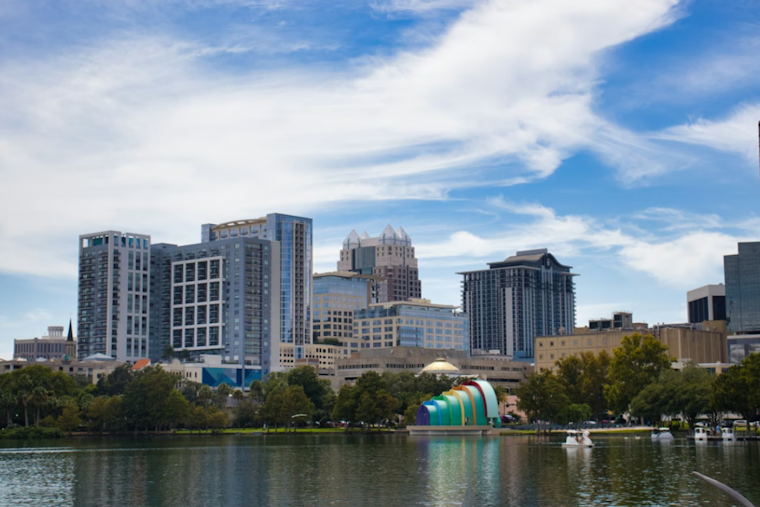 Orlando Faces Elevated Fire Risk and Rough Seas as National Weather Service Issues Advisory