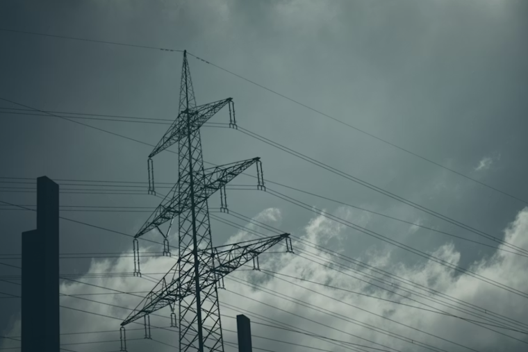 Over 4,000 Marylanders in the Dark as High Winds Cause Widespread Power Outages Across the State