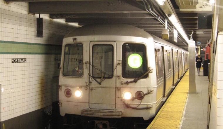 Panic On The G: Smoke-Filled Train Triggers Chaotic Queens Evacuation