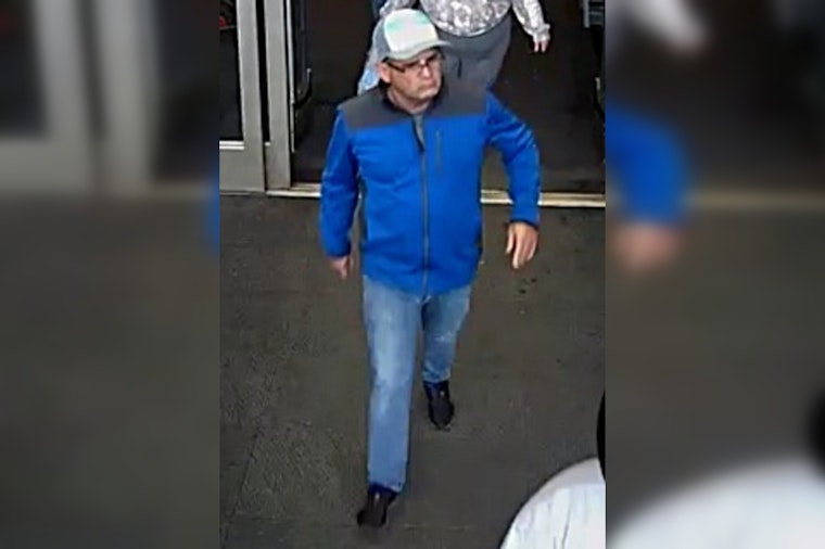 Pasco Sheriff's Office Seeks Help Identifying Suspects in Trinity Business Theft on Little Rd.