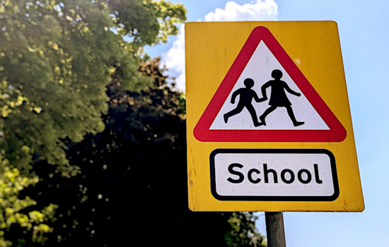 Pennsylvania Bill Would Fine Drivers For Ignoring Crossing Guards