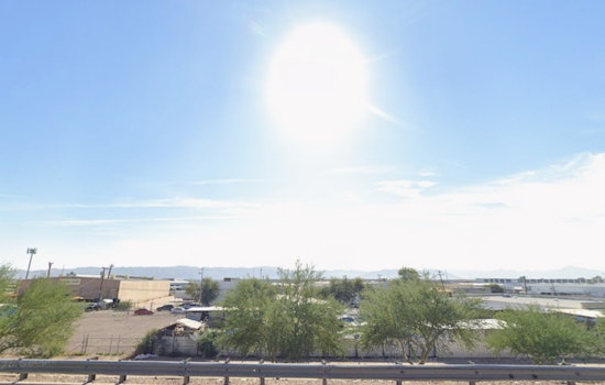 Phoenix Breaks Out The 80s As Desert Winds Kick Up