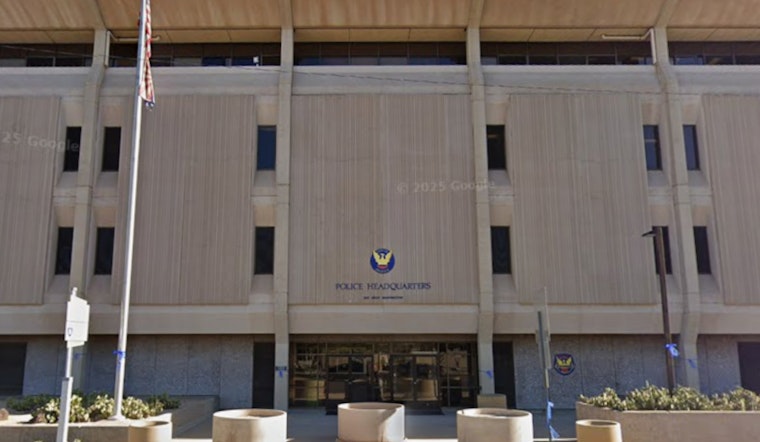 Phoenix Cops Cash In As City’s Top Earners