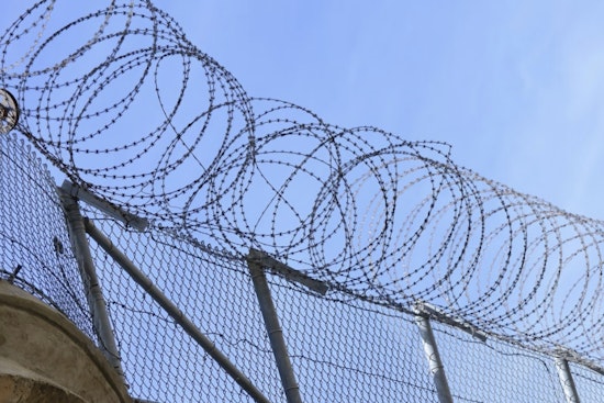 Phoenix Pols Push Plan to Let Some Inmates Finish Time at Home