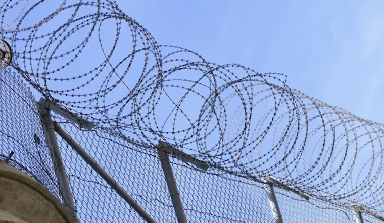 Phoenix Pols Push Plan to Let Some Inmates Finish Time at Home