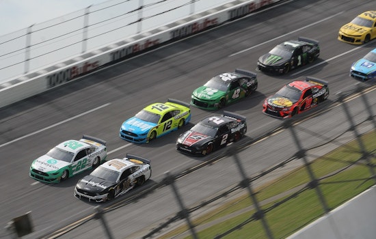 Phoenix Raceway Set To Roar As NASCAR, IndyCar Take Over Valley Weekend