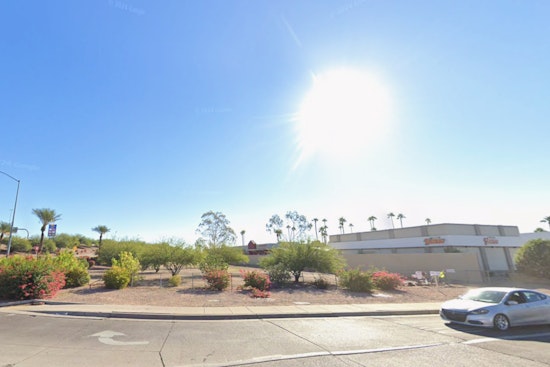 Phoenix Sizzles Into Weekend as Desert Nights Flirt With Record Warm Lows
