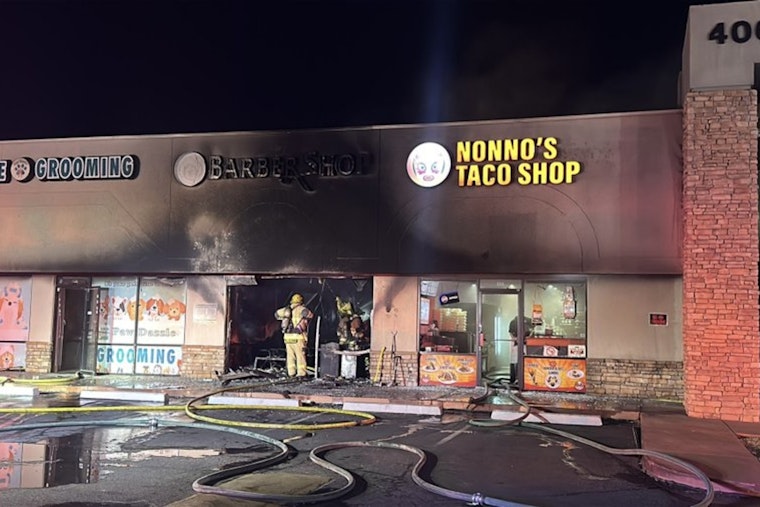 Phoenix Strip Mall Inferno Shuts Down 40th Street at Bell