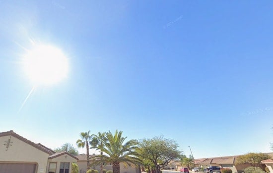 Phoenix Toasts On Sunny Sunday Before Rain Crashes Monday Night