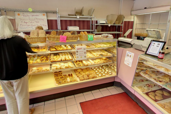 Pittsburgh Bakeries Paddy Cake and Oakmont Brace for Fat Tuesday Rush with Authentic Polish Pączki Delights