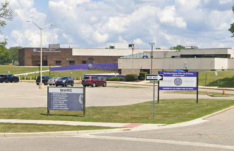 Pontiac Teachers Torch School Board With Near-Unanimous No-Confidence Vote