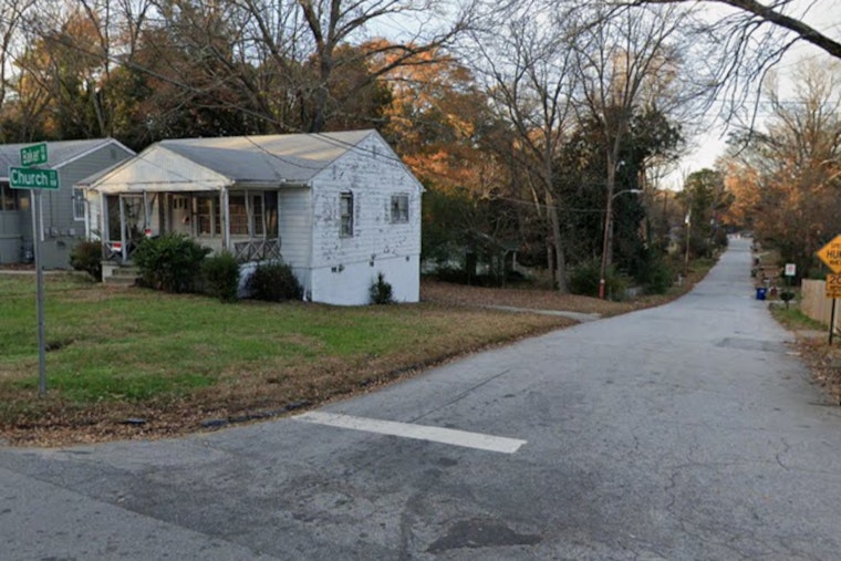 Pre‑Dawn Blaze Engulfs Northwest Atlanta Home, Person Found Dead Inside