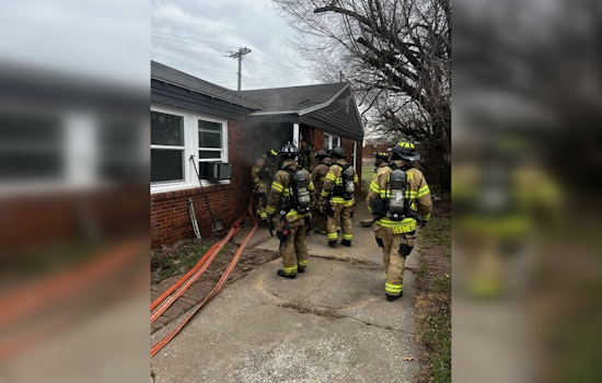 Quick-Thinking Neighbors and Midwest City Firefighters Avert Disaster in Kitchen Fire Incident