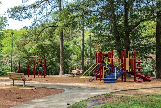 Raleigh Mom Says Flasher Turned Biltmore Hills Stroll Into Scare