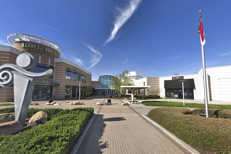 Raleigh's Triangle Town Center Goes From 'New Downtown' To Dead Mall