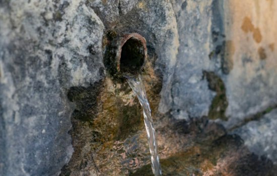 Raw Sewage Gushes Onto South Lake Houston Parkway As Officials Race To Shut Line