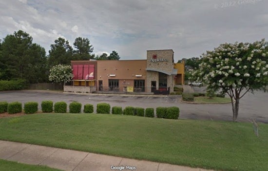 Hacks Cross Applebee's Is Out, Raymah Cafe Is Brewing A Comeback