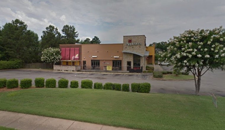 Hacks Cross Applebee's Is Out, Raymah Cafe Is Brewing A Comeback