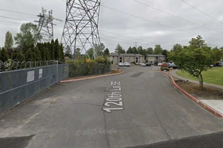 Renton Cops Seal Off Complex While Hunting Armed DV Suspect